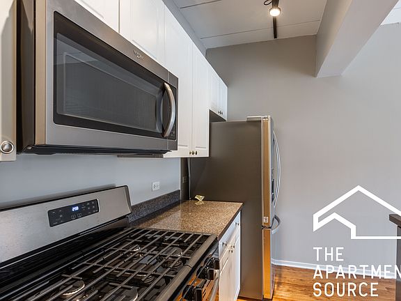 4th image of 1440 S Michigan Ave APT 213