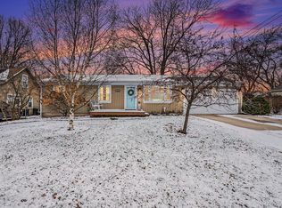 2406 Pine Lake Ave, Keego Harbor, MI 48320