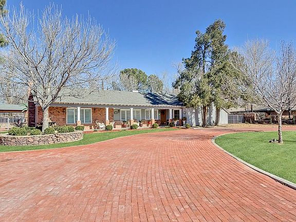 4th image of 705 Del Mar Dr