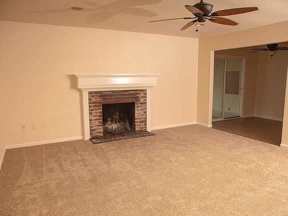 3rd image of 5245 Fernwood Way