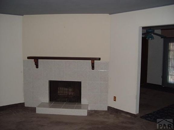 4th image of 4 Newpark Ln