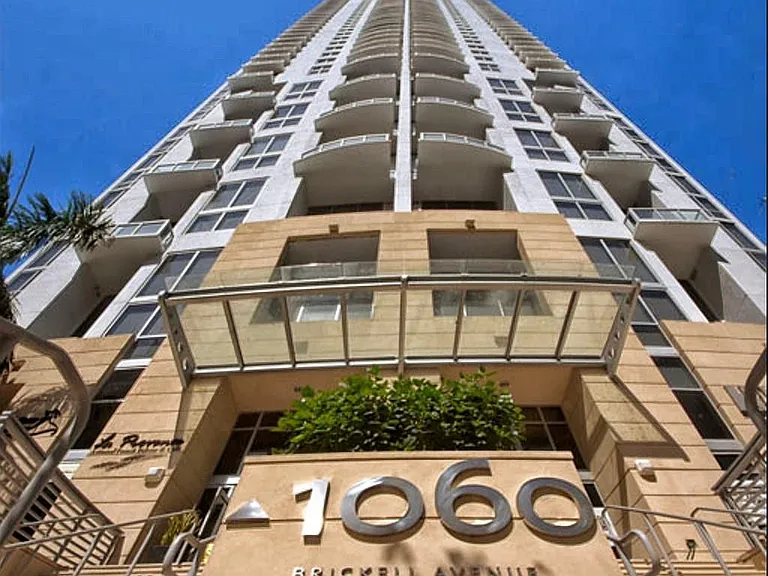 1060 Brickell Ave #1617 — Photo 11