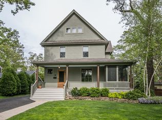 4925 Oakwood Ave, Downers Grove, IL 60515