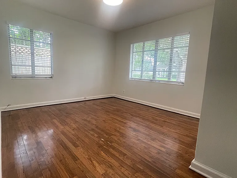 4223 W Empedrado St — Photo 8