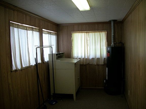 2nd image of 104 Avenue H