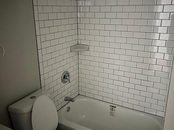 5th image of 1912 S 17th St APT 211