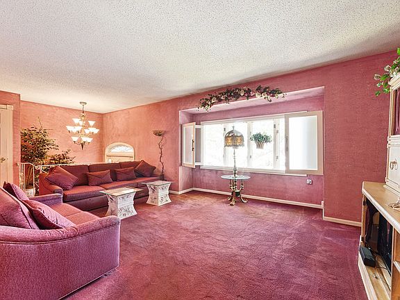 2nd image of 2545 E 64th St