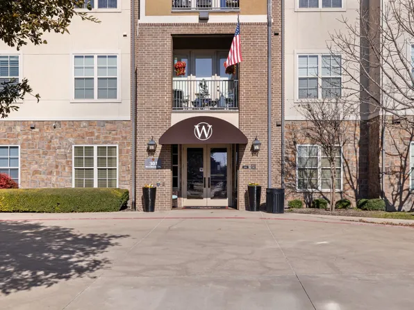 301 Watermere Dr APT 411, Southlake, TX 76092