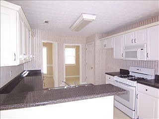 4th image of 3496 Heathervale Way SW #00