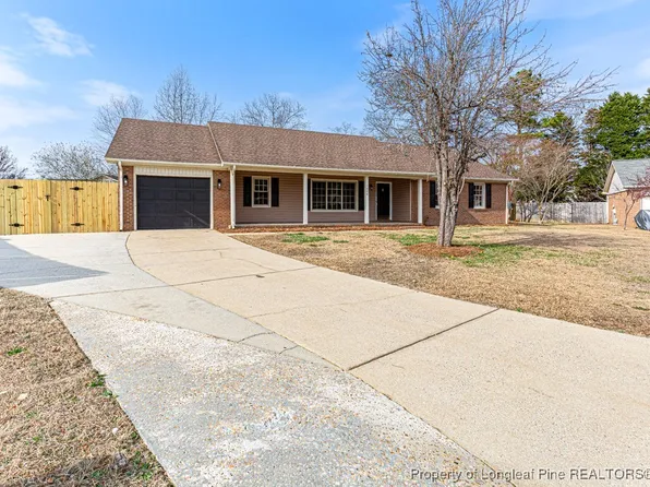 1604 Hazelhurst Dr, Fayetteville, NC 28314