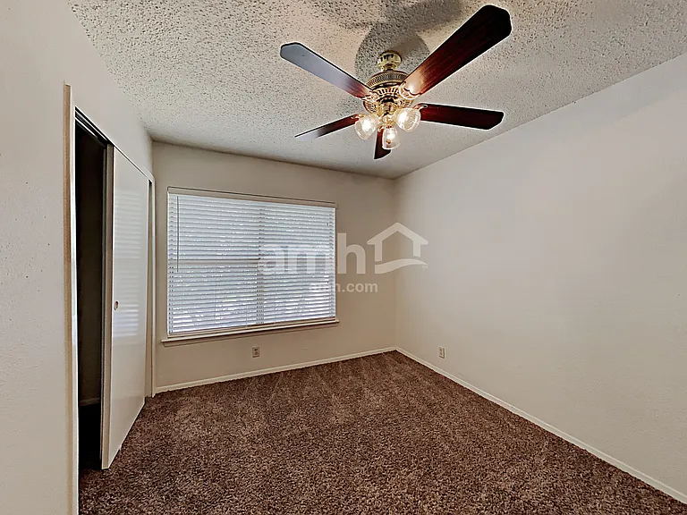 13352 Pecan Glade — Photo 16