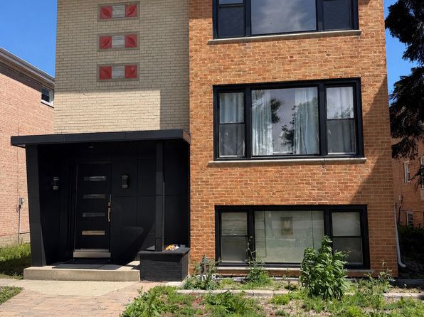 6048 W 79th St APT 3, Burbank, IL