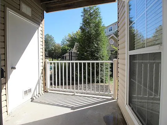 7000 Falls Reach Dr #102 — Photo 40