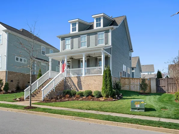 3437 Milford Dr, Thompsons Station, TN 37179