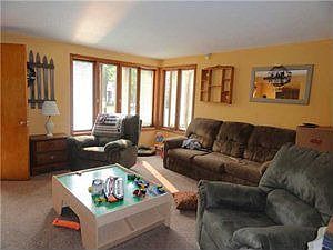 3rd image of 277 Forbes Ave