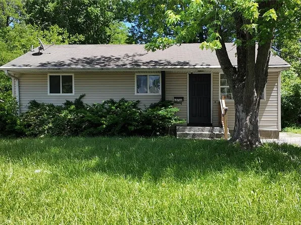 10736 Spring Garden Dr, Saint Louis, MO 63137