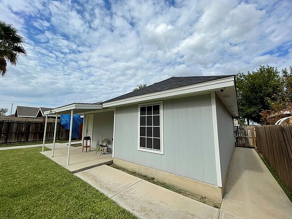 5th image of 23 Marco Dr
