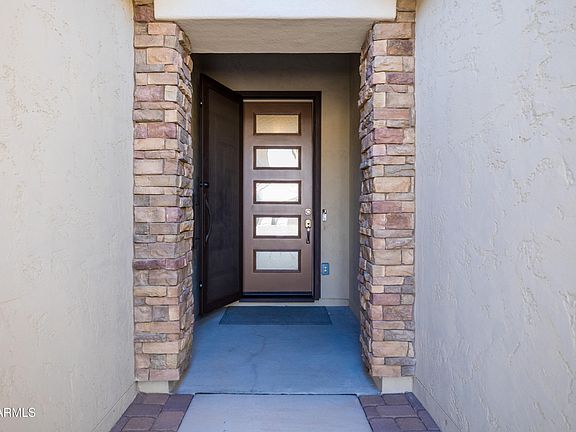 4th image of 16925 W VIRGINIA Avenue