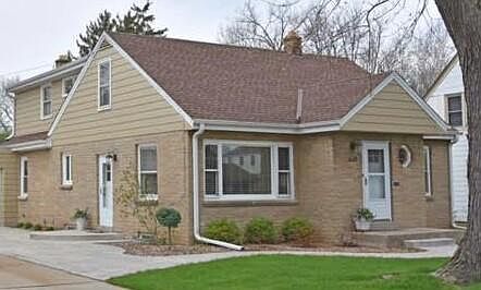 1st image of 635 N 98th St