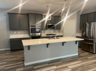 5952 Castell Canyon St, Spring valley, NV 89113