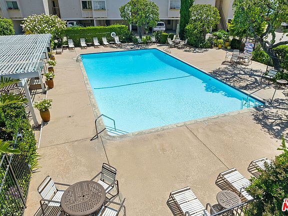 3rd image of 23918 De Ville Way APT A