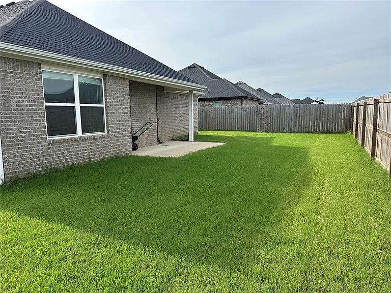 441 Coconut Ln — Photo 11