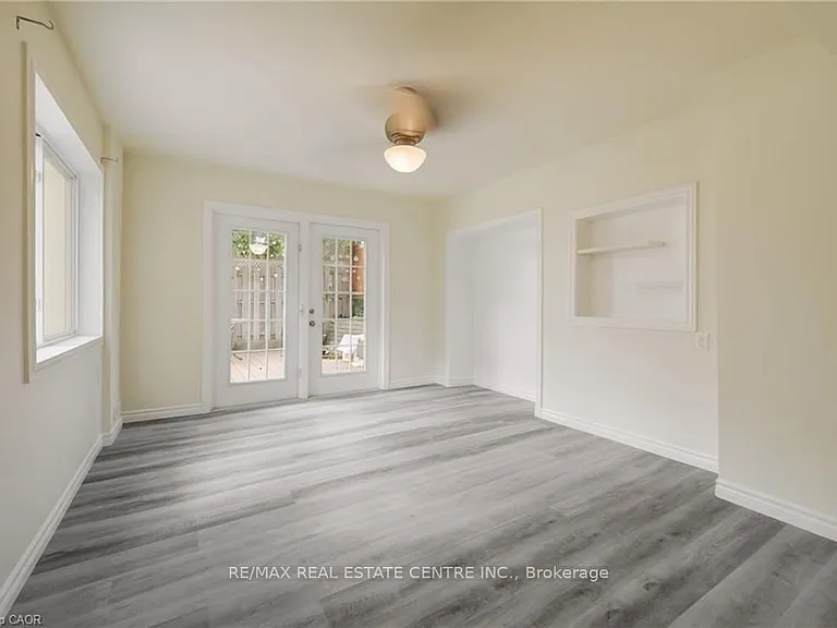 297 Country Hill Dr #C — Photo 3