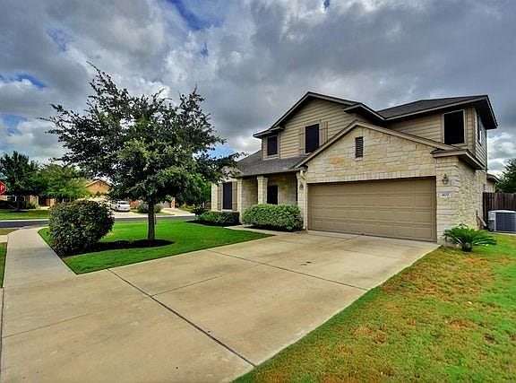 2nd image of 402 Payne Stewart Dr