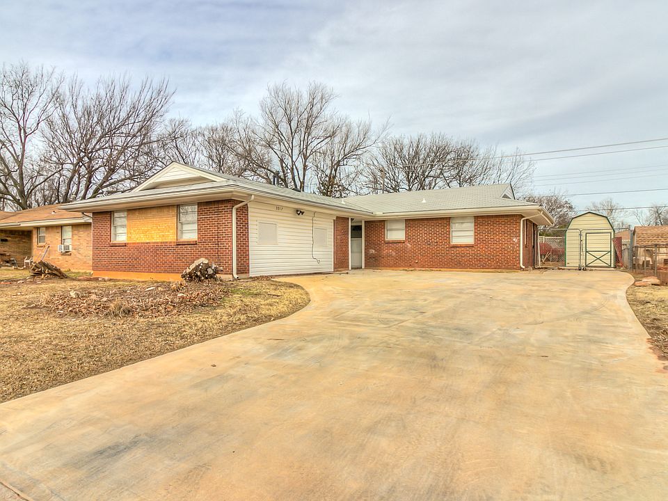 1st image of 3017 SE 22nd Cir