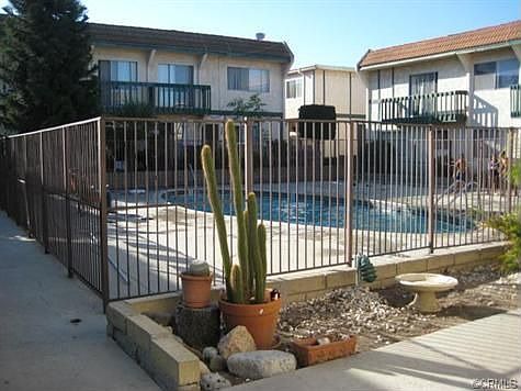 4th image of 22730 Figueroa St APT 32