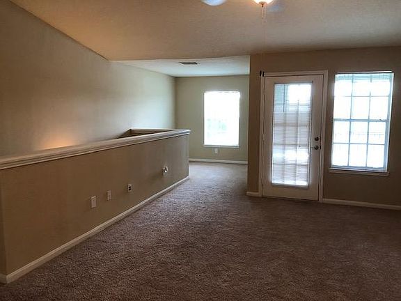 5th image of 3326 Falling Acorn Cir