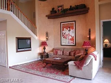 3 bed, 2.5 bath, 2900 sqft, $11,500 — Photo 3