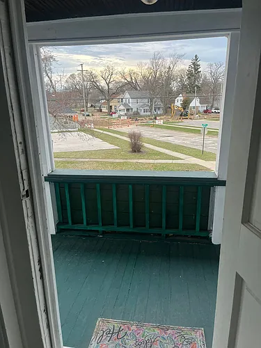 77 Irwin Ave #2 Photo 1