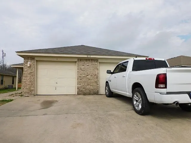 1816 S FM 116 #A