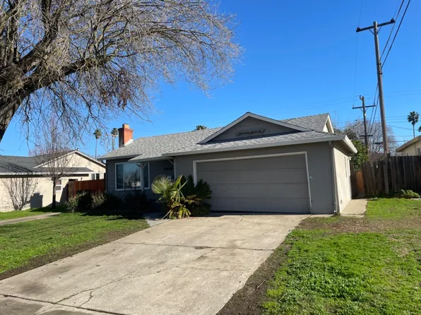 7430 Carella Dr, Sacramento, CA 95822