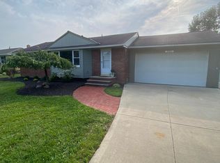 8988 Priem Rd, Strongsville, OH 44136