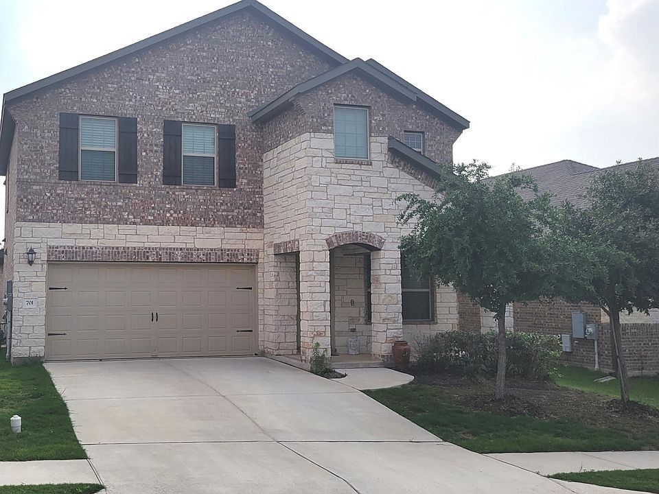 1st image of 701 Gabrielle Anne Dr