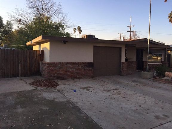 2nd image of 1309 N Bailey Ave