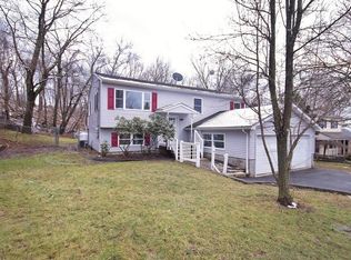 3 Laura Rd, Monroe, NY 10950