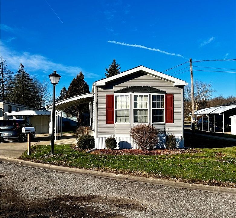 1st image of 16 Elm Dr