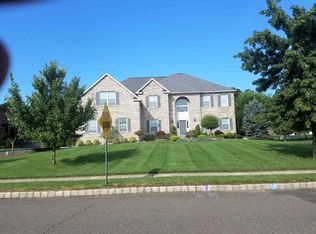 14 Avenue K, Monroe Township, NJ