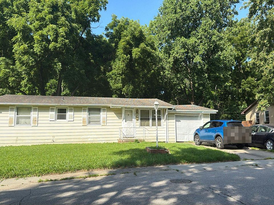 1st image of 1732 W Jackson St
