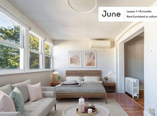 1443 Parkwood Pl NW #3R, Washington, DC 20010
