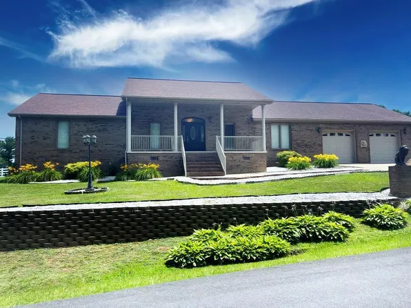 131 Saint Clair Ln, Beckley, WV 25801