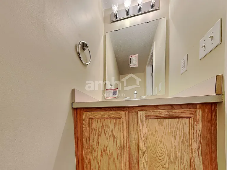 551 Grabill Dr — Photo 8
