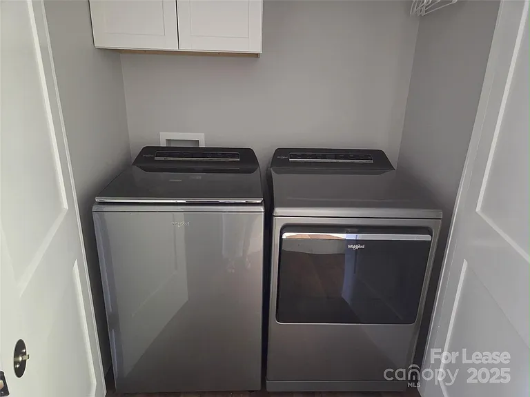 238 S Main St — Photo 9