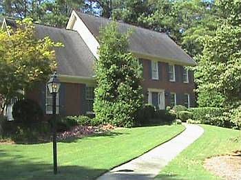 1st image of 945 Lost Valley Ct SE