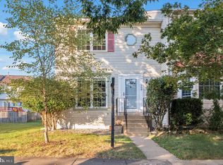 908 Smartts Ln NE, Leesburg, VA 20176