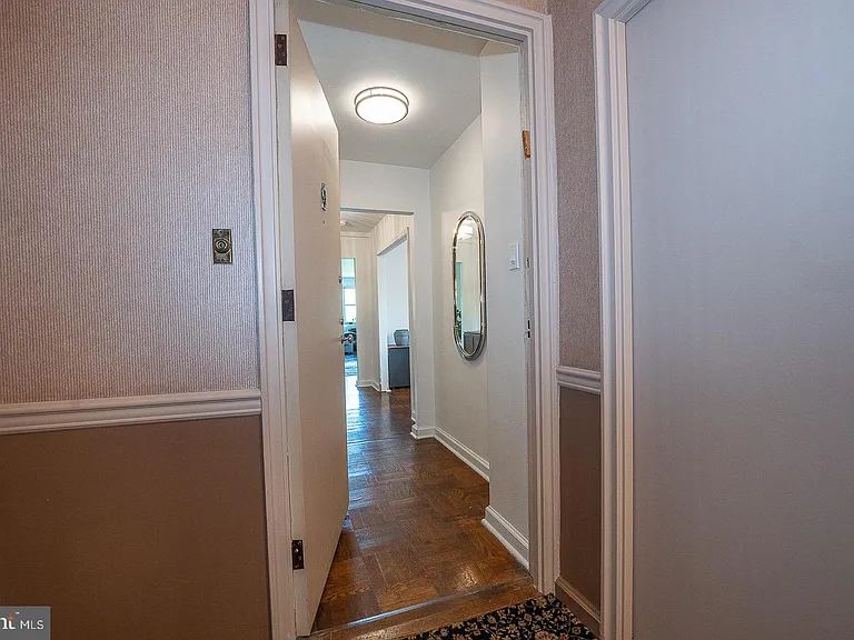 40 Old Lancaster Rd #512 — Photo 34