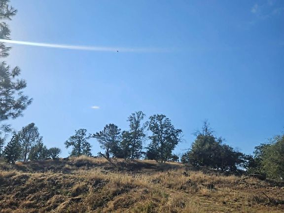 3rd image of 0 Deer Trail Way